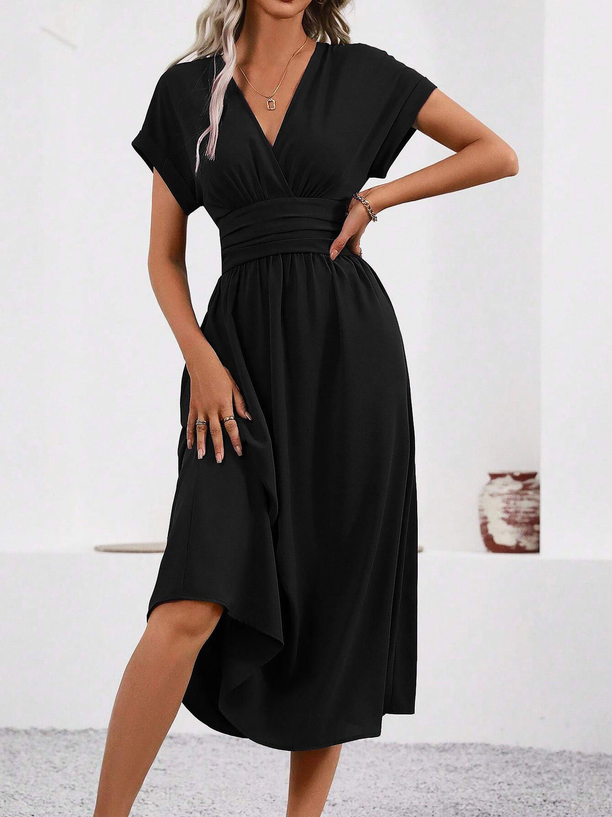 V Neck Short Sleeves Ruched Smocked A-Line Midi Dress