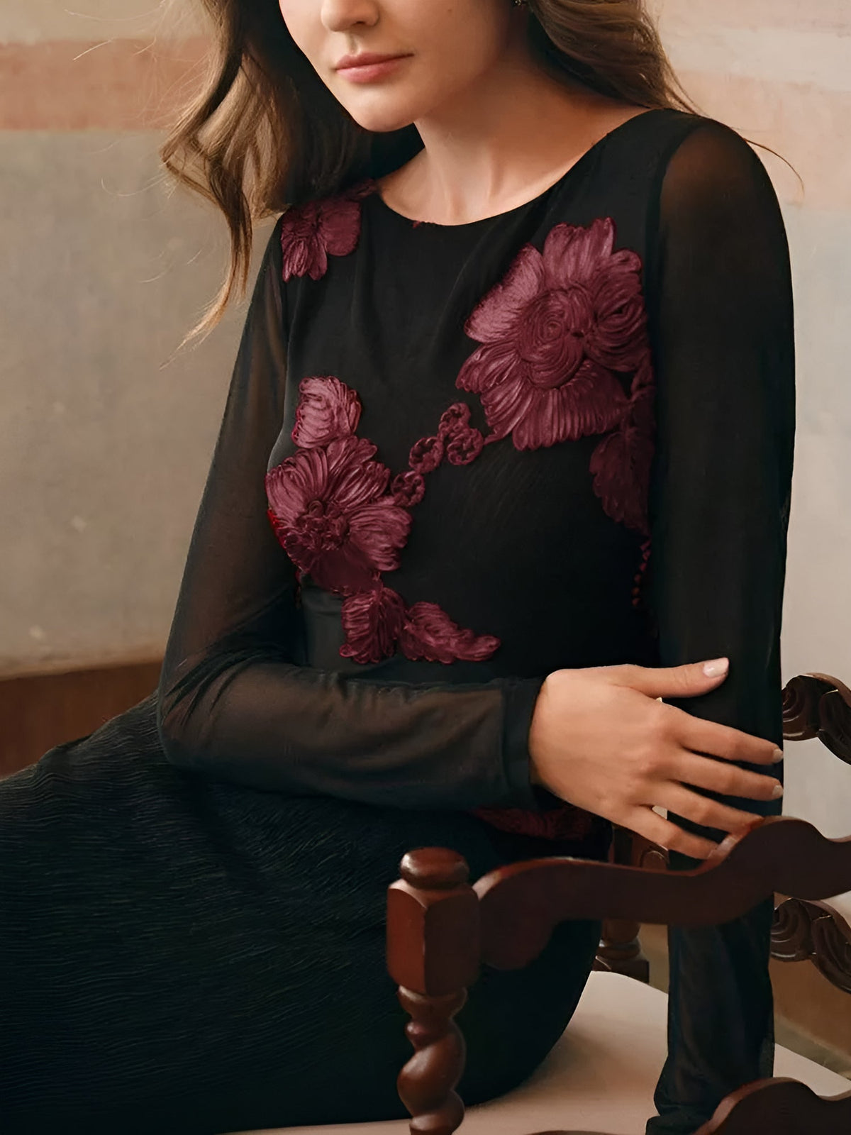 Boat Neck Long Sleeves Floral Textured Blouse