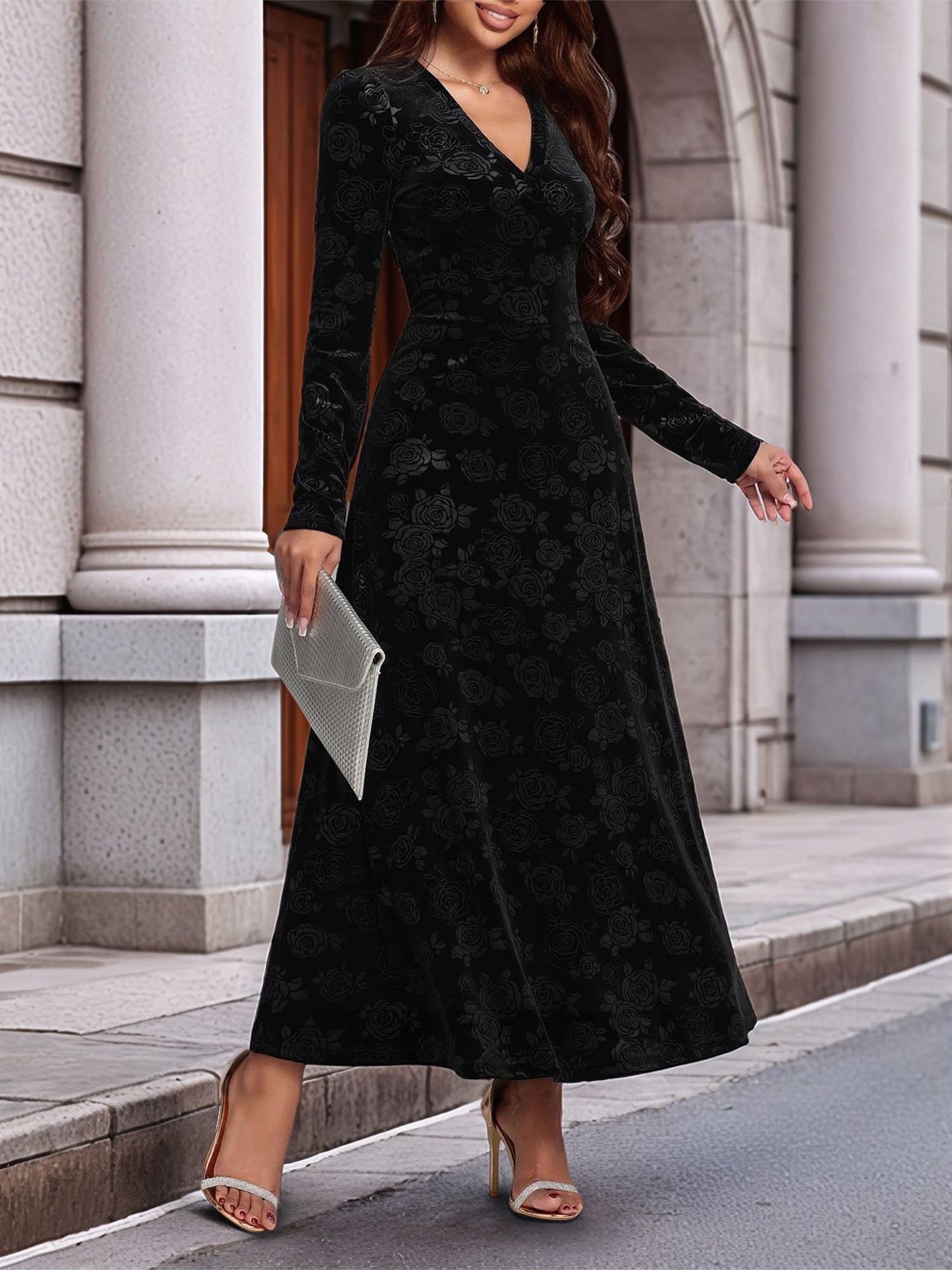 Long Sleeves V Neck Velvet A-Line Maxi Dress