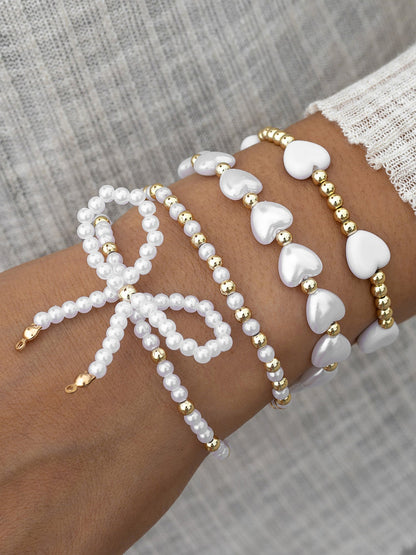 4 Pieces Heart Shaped Imitation Pearl Bow Beaded Bracelets Set