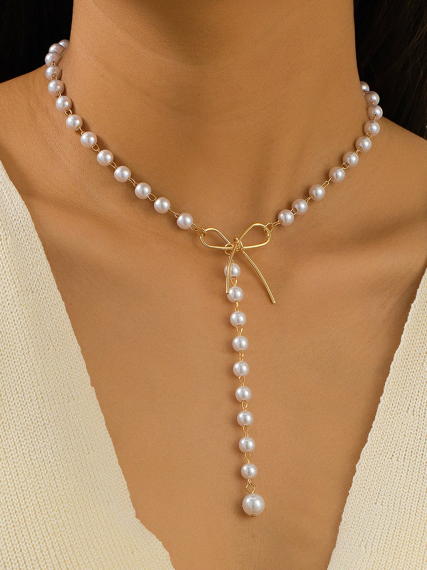 Retro Imitation Pearl Alloy Bow Necklace