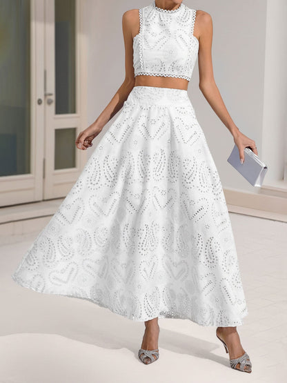 2 Pieces Sleeveless Eyelet Cropped Top & Maxi Pockets Skirt Matching Set
