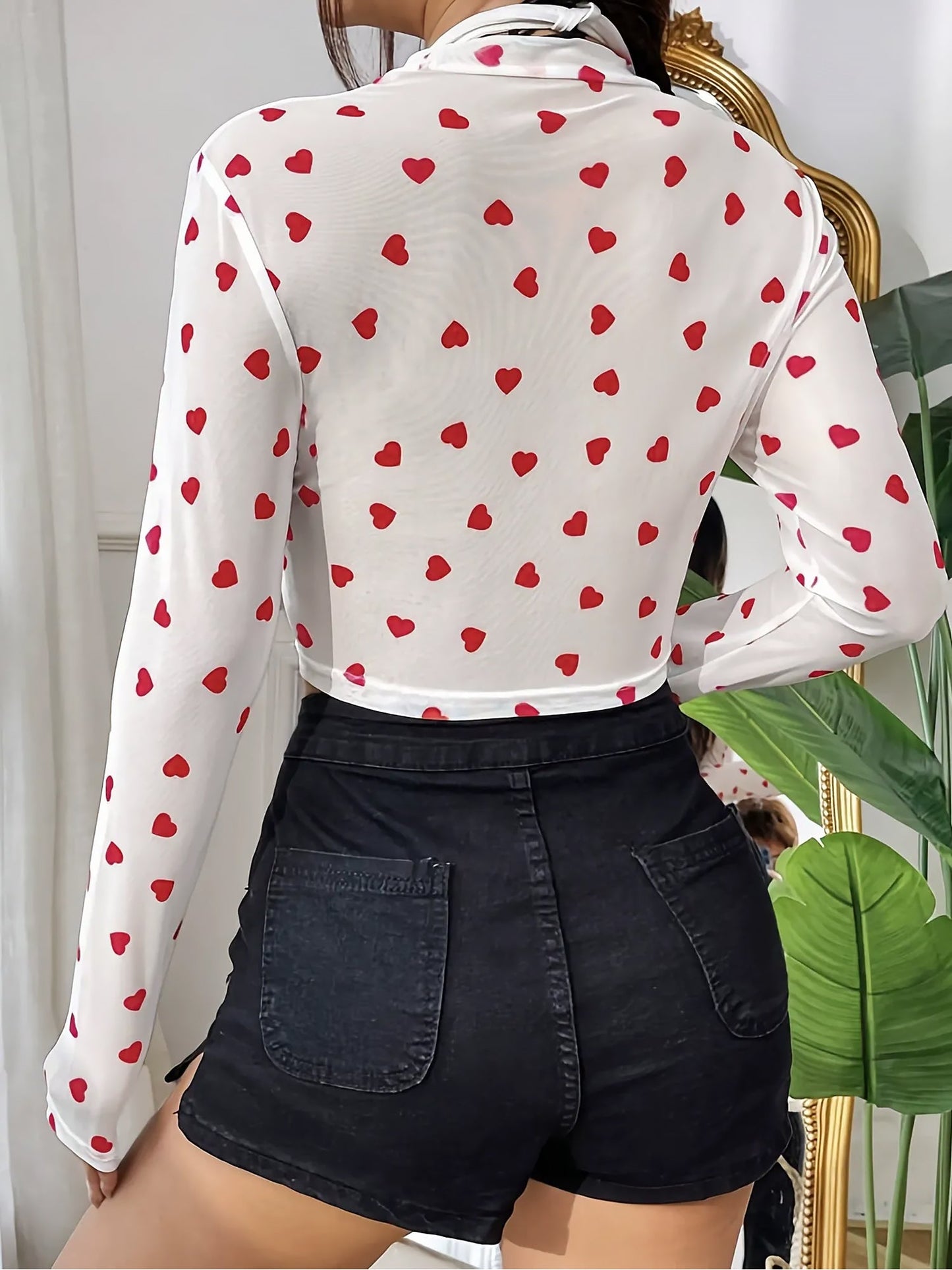 Mesh Heart Pattern Crew Neck Cropped Top