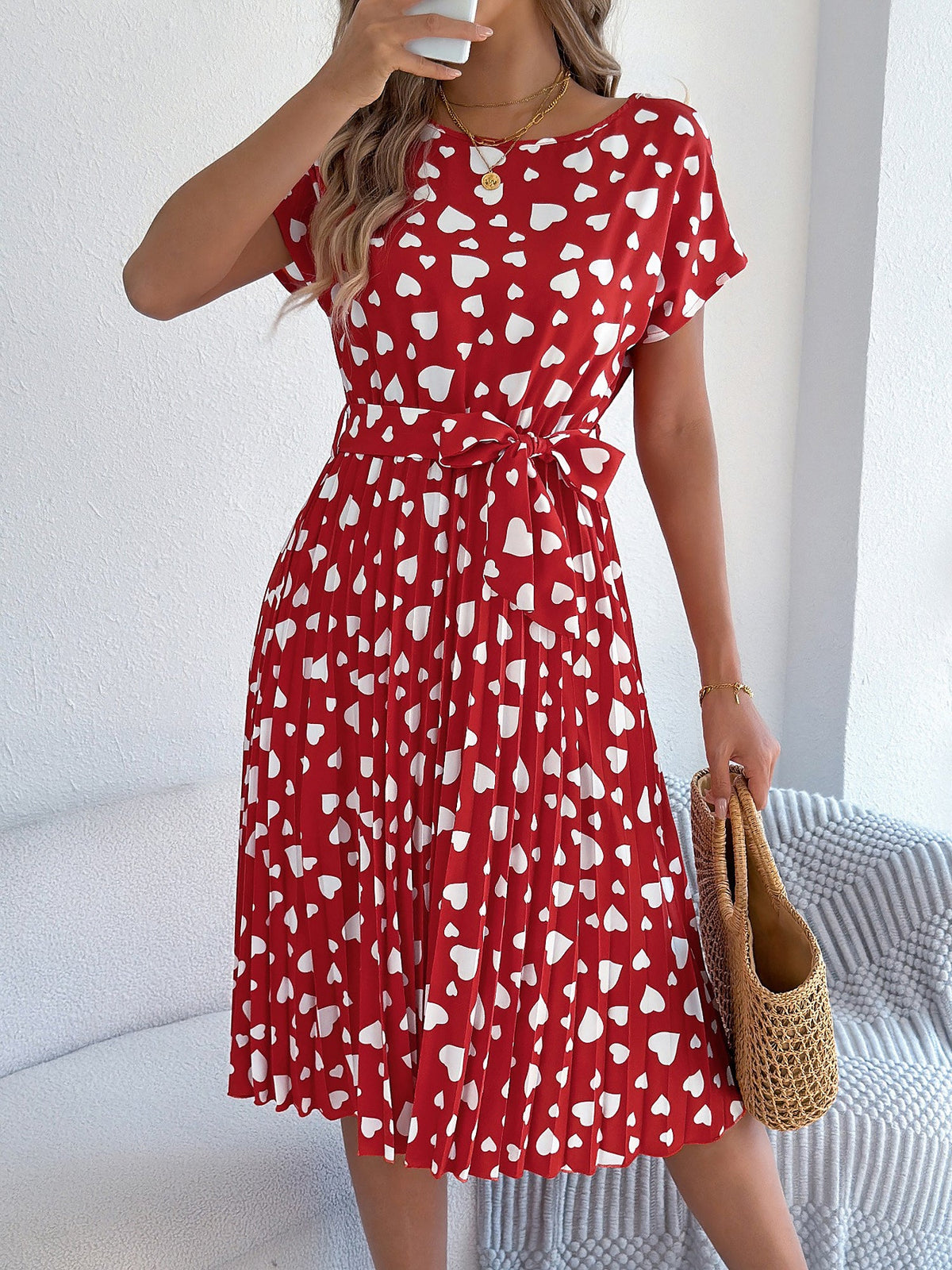 Heart Print Round Neck Pleated A-Line Midi Dress