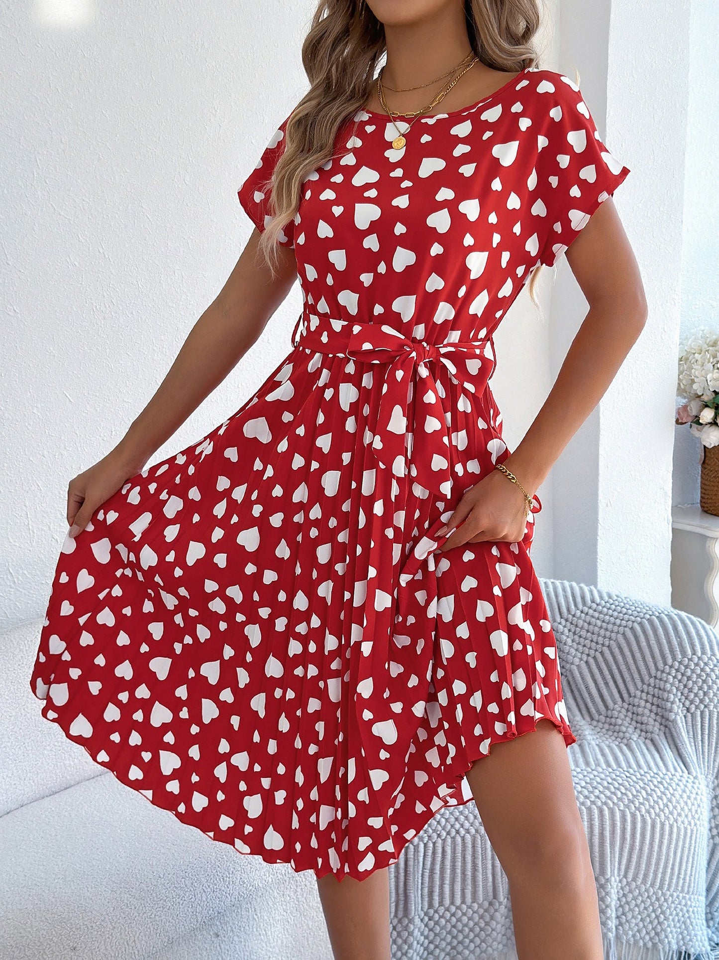 Heart Print Round Neck Pleated A-Line Midi Dress