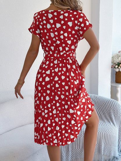 Heart Print Round Neck Pleated A-Line Midi Dress