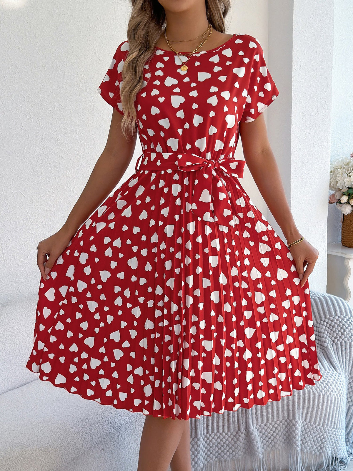Heart Print Round Neck Pleated A-Line Midi Dress