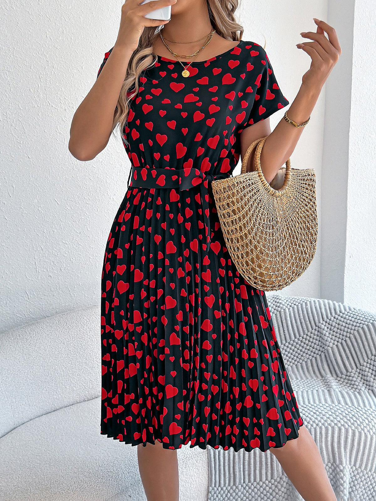 Heart Print Round Neck Pleated A-Line Midi Dress