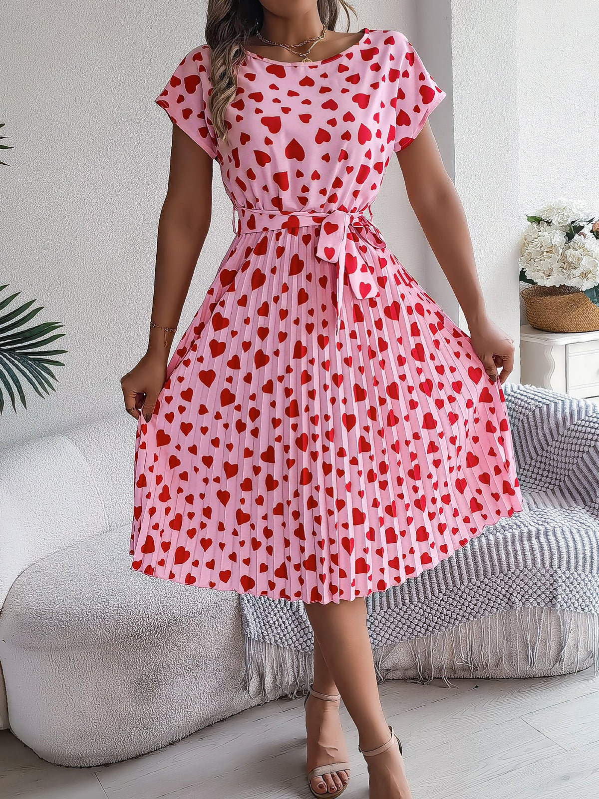 Heart Print Round Neck Pleated A-Line Midi Dress