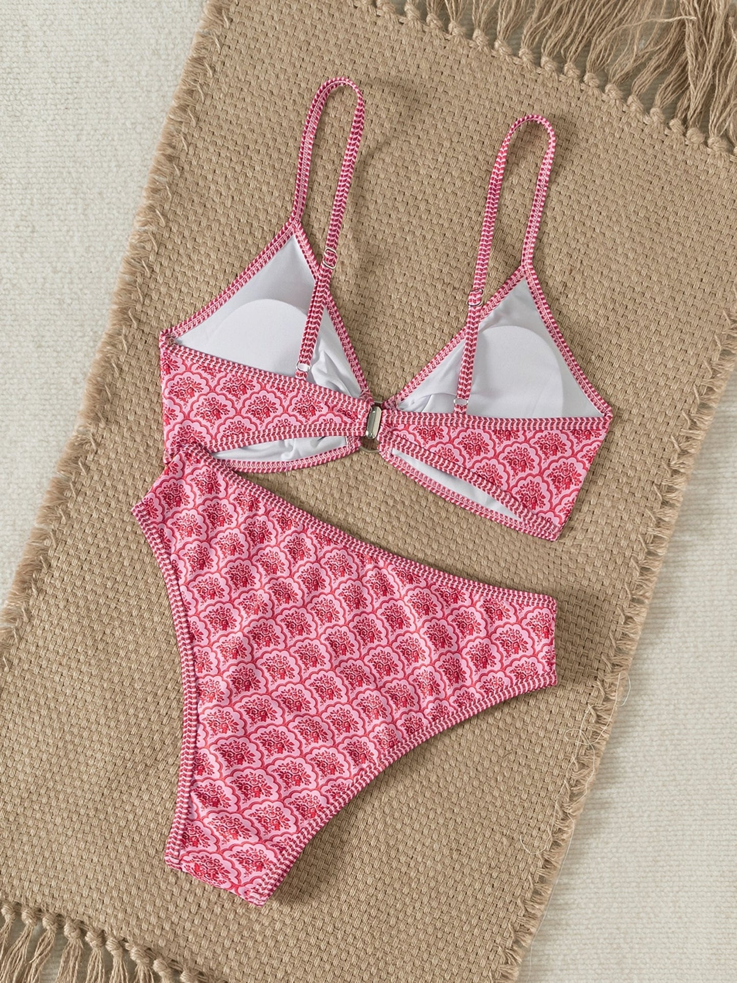 Graphic Triangle Cup Swimsuit Bikinis Sets