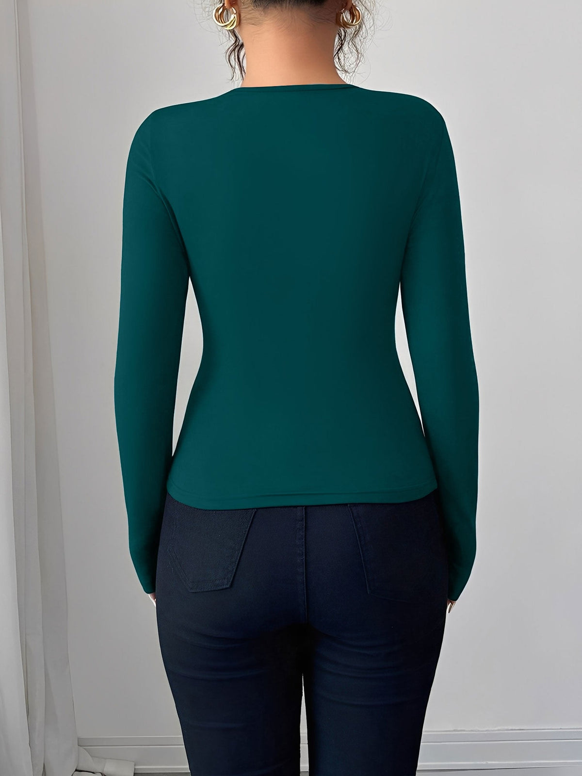 Asymmetrical Keyhole Metal-Embellished Leopard Long Sleeves Blouse