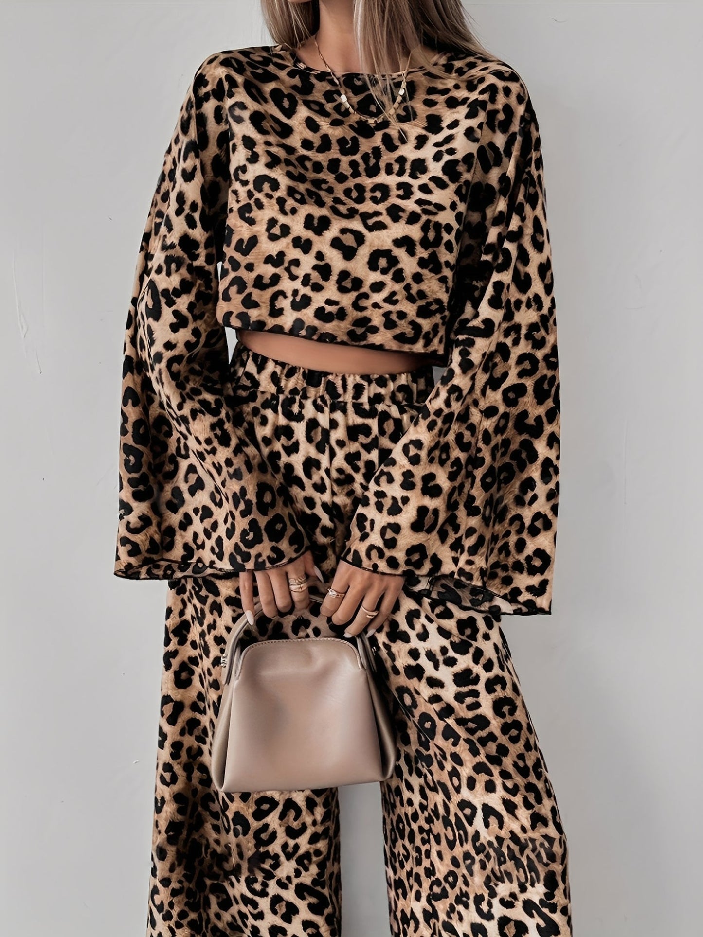 2 Pieces Leopard Print Bell Sleeve Copped Tops & Wide Legs Pants Matching Set