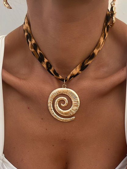 Alloy Pendant Leopard-Print Cotton Necklace