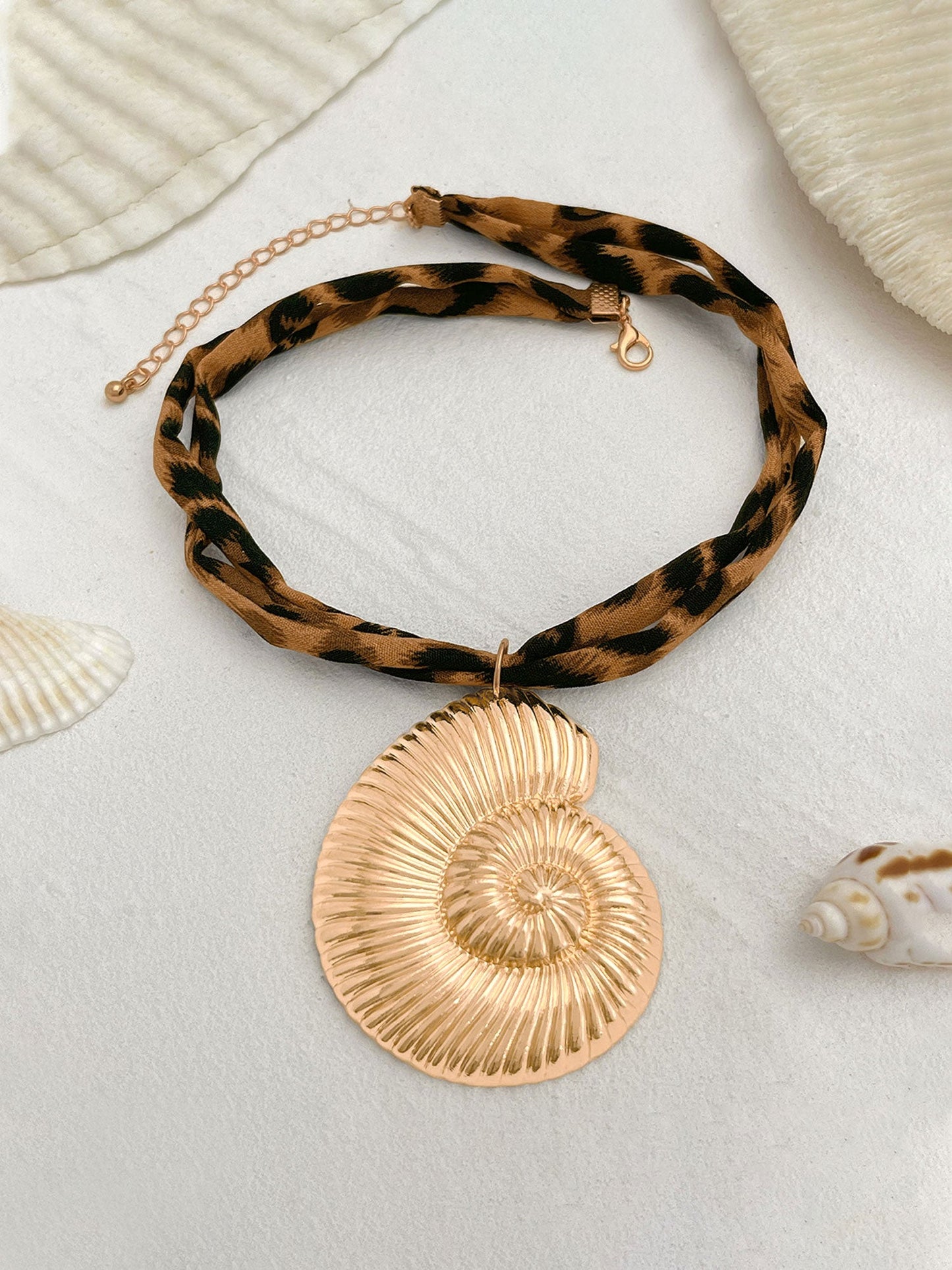 Alloy Pendant Leopard-Print Cotton Necklace