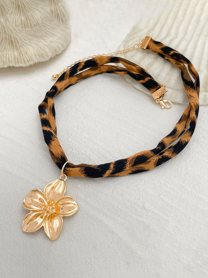 Alloy Pendant Leopard-Print Cotton Necklace