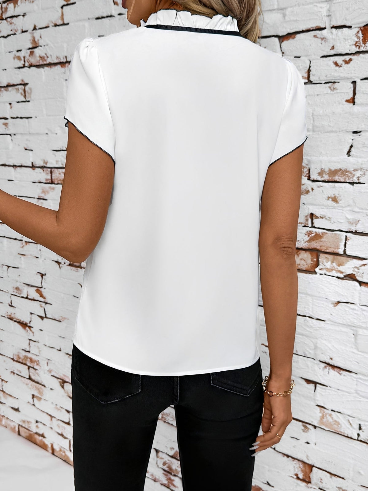 Ruffled Neck Lace-Up Colorblock Short Sleeves Blouse