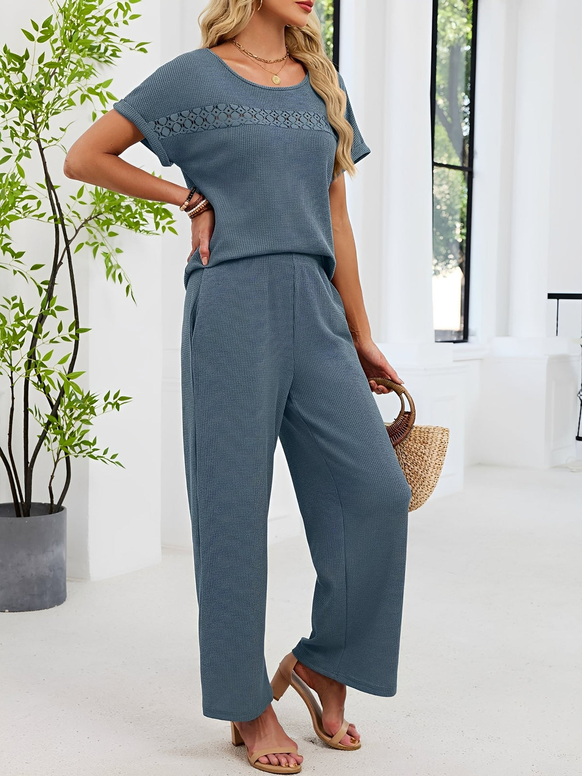2 Pieces Solid Color Round Neck Top & Wide Legs Long Trousers Pants Casual Matching Set