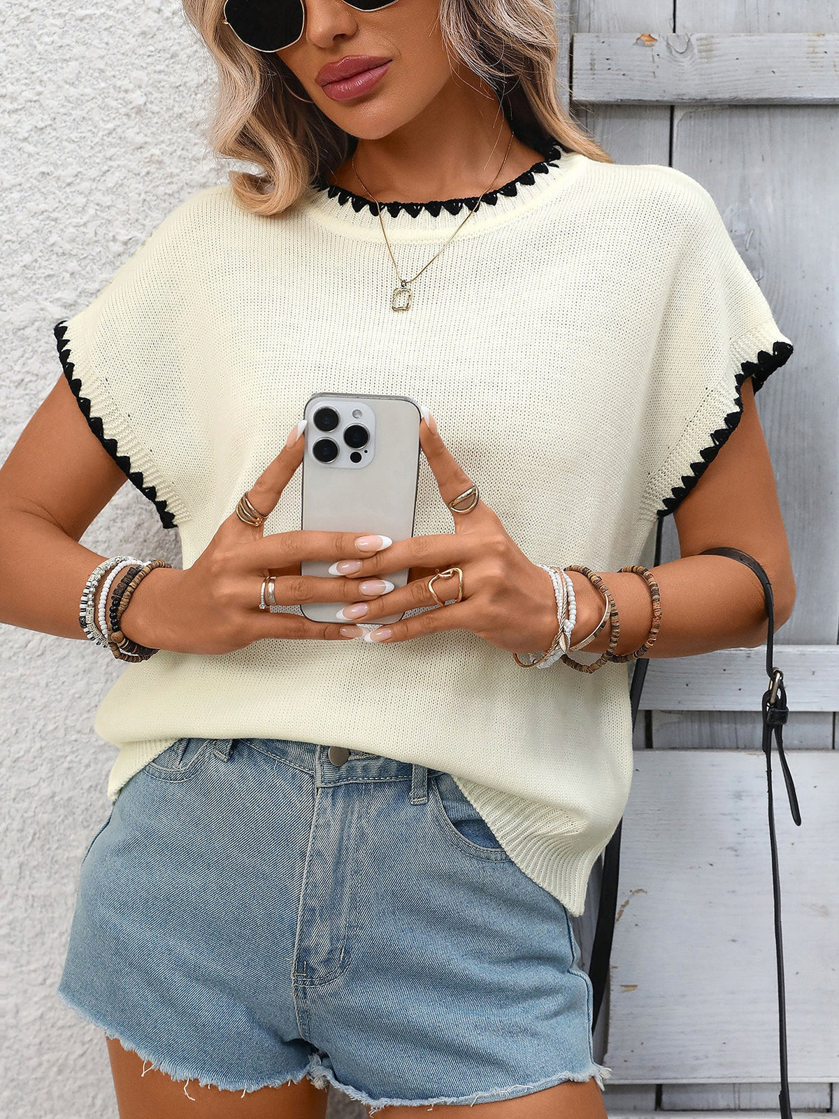 Color-Block Round Neck Short Sleeve Knitted Blouse