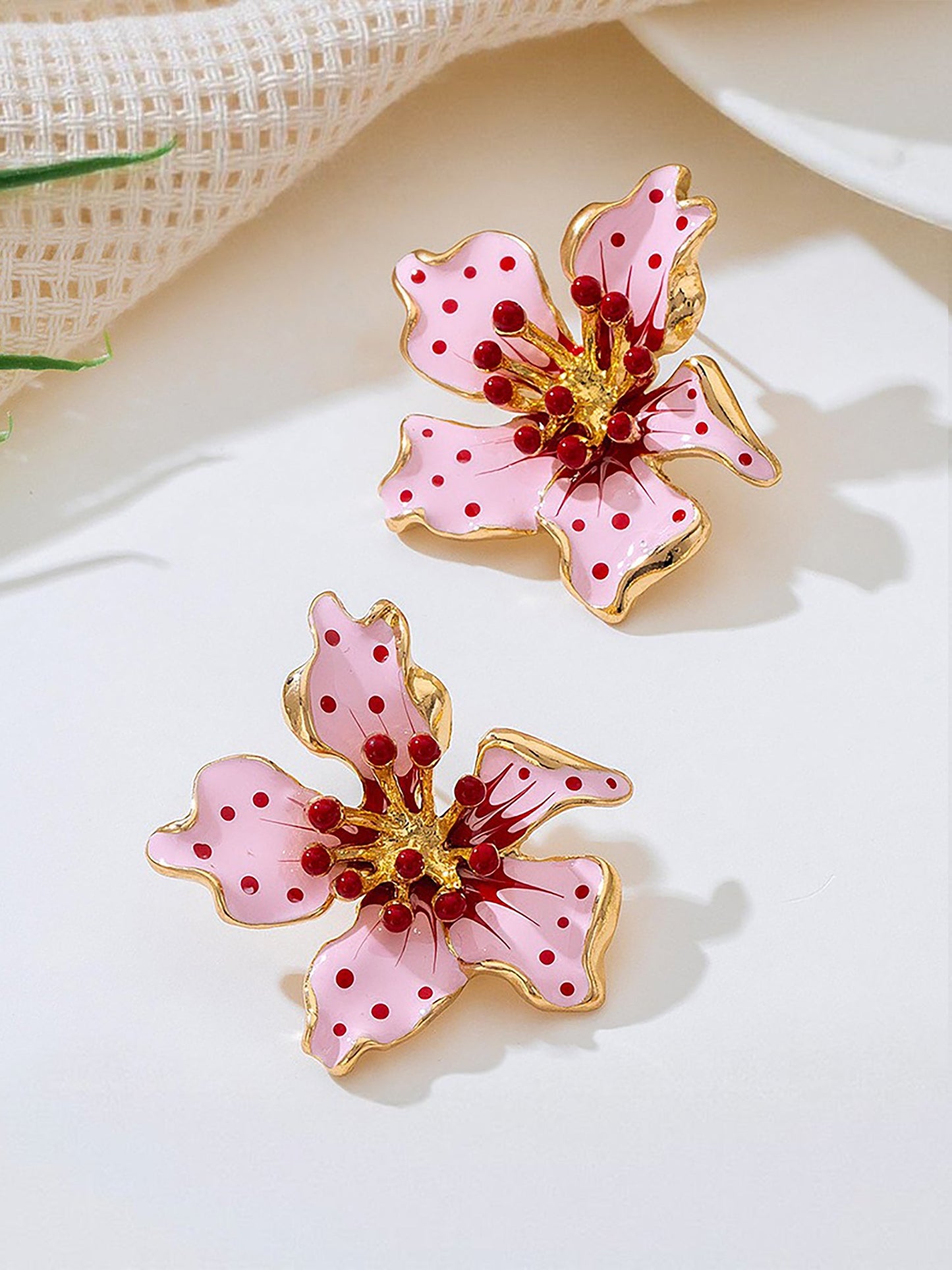 Floral Vintage-Inspired Stud Earrings