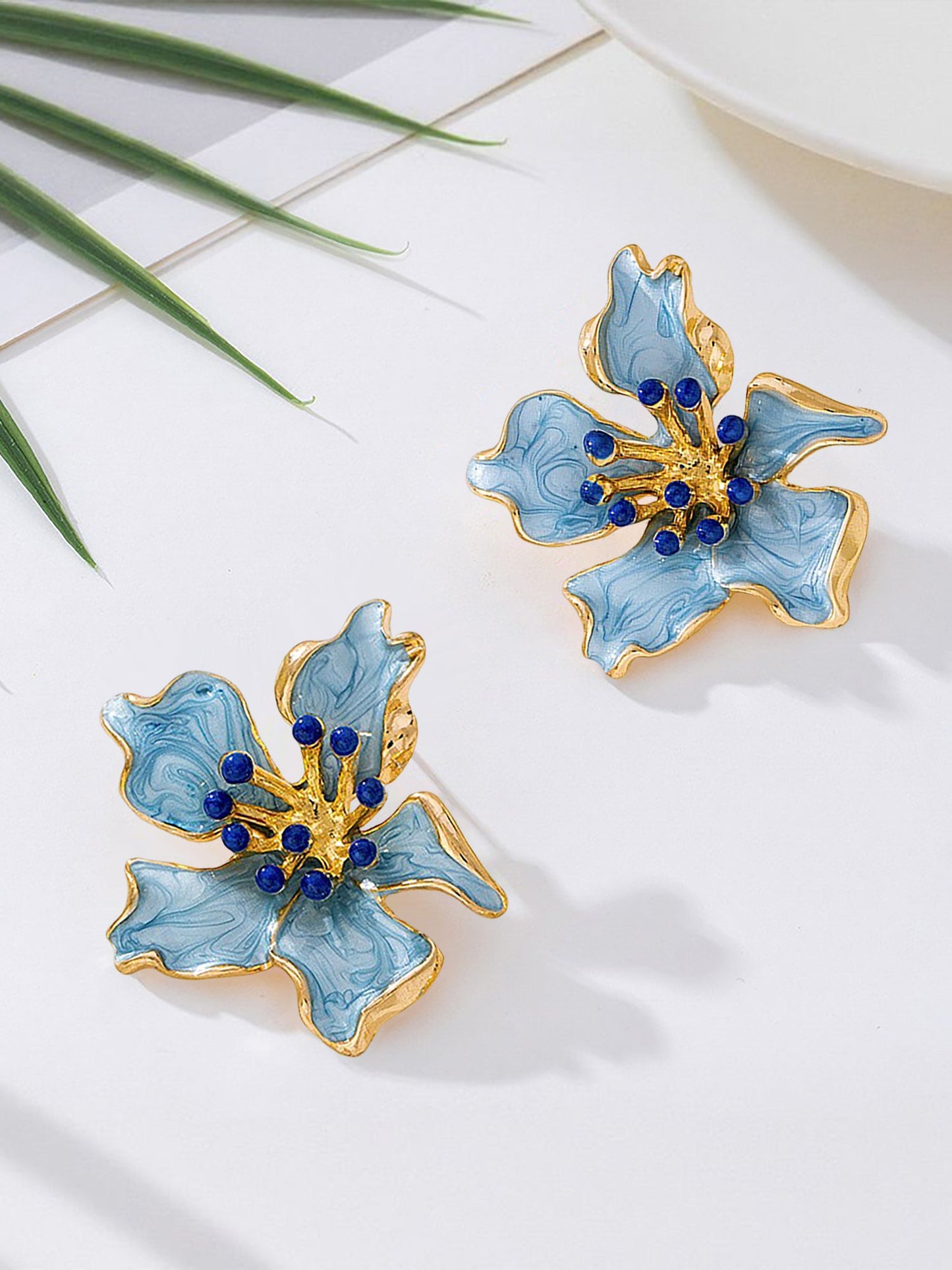 Floral Vintage-Inspired Stud Earrings