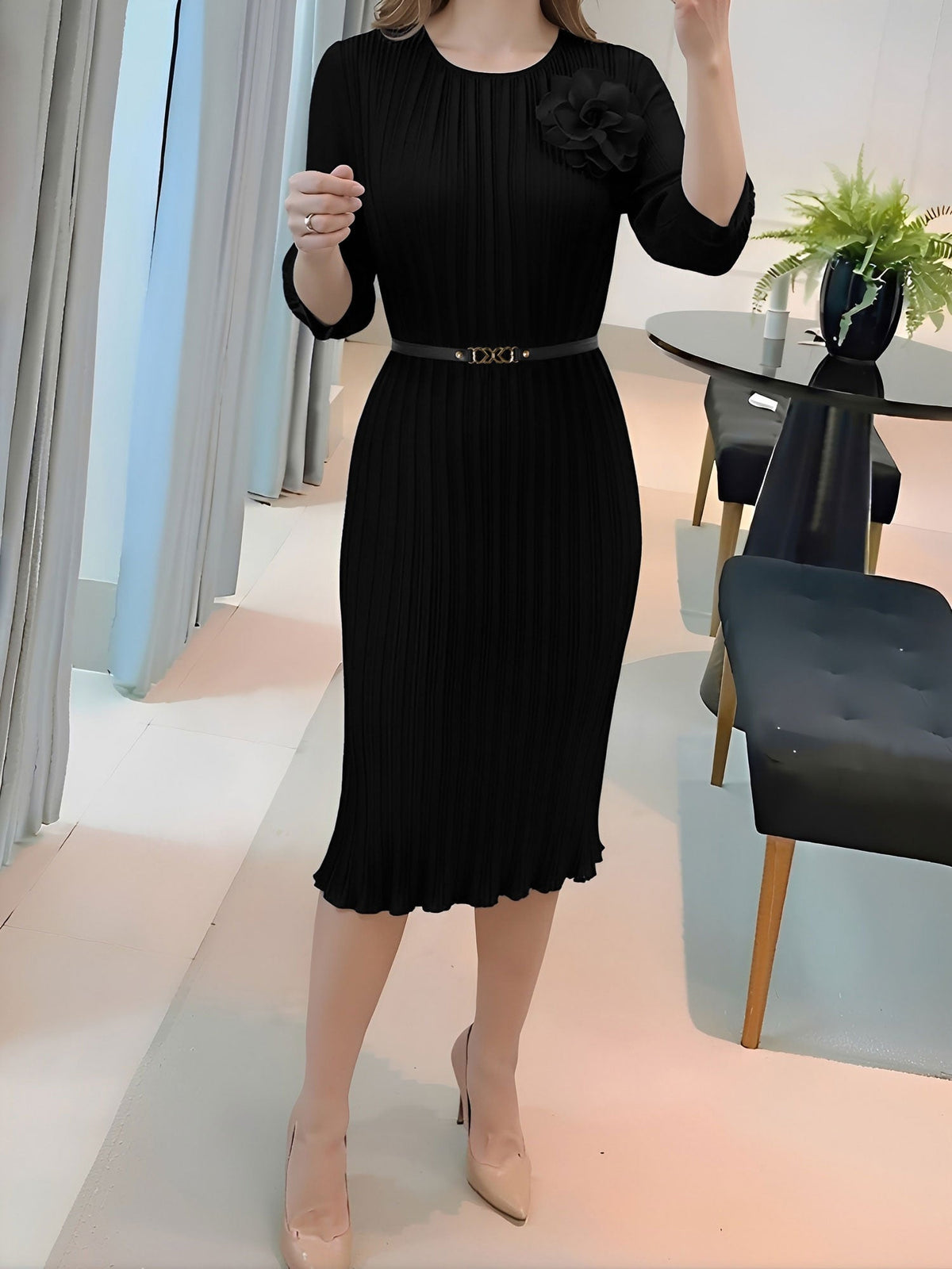 Round Neck 3/4 Sleeves Pleated Flower Decor Midi Dress