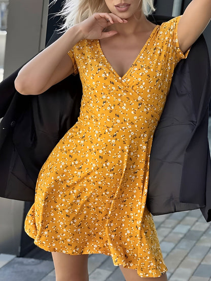 V Neck Short Sleeve Floral/Leopard Print Mini Dress