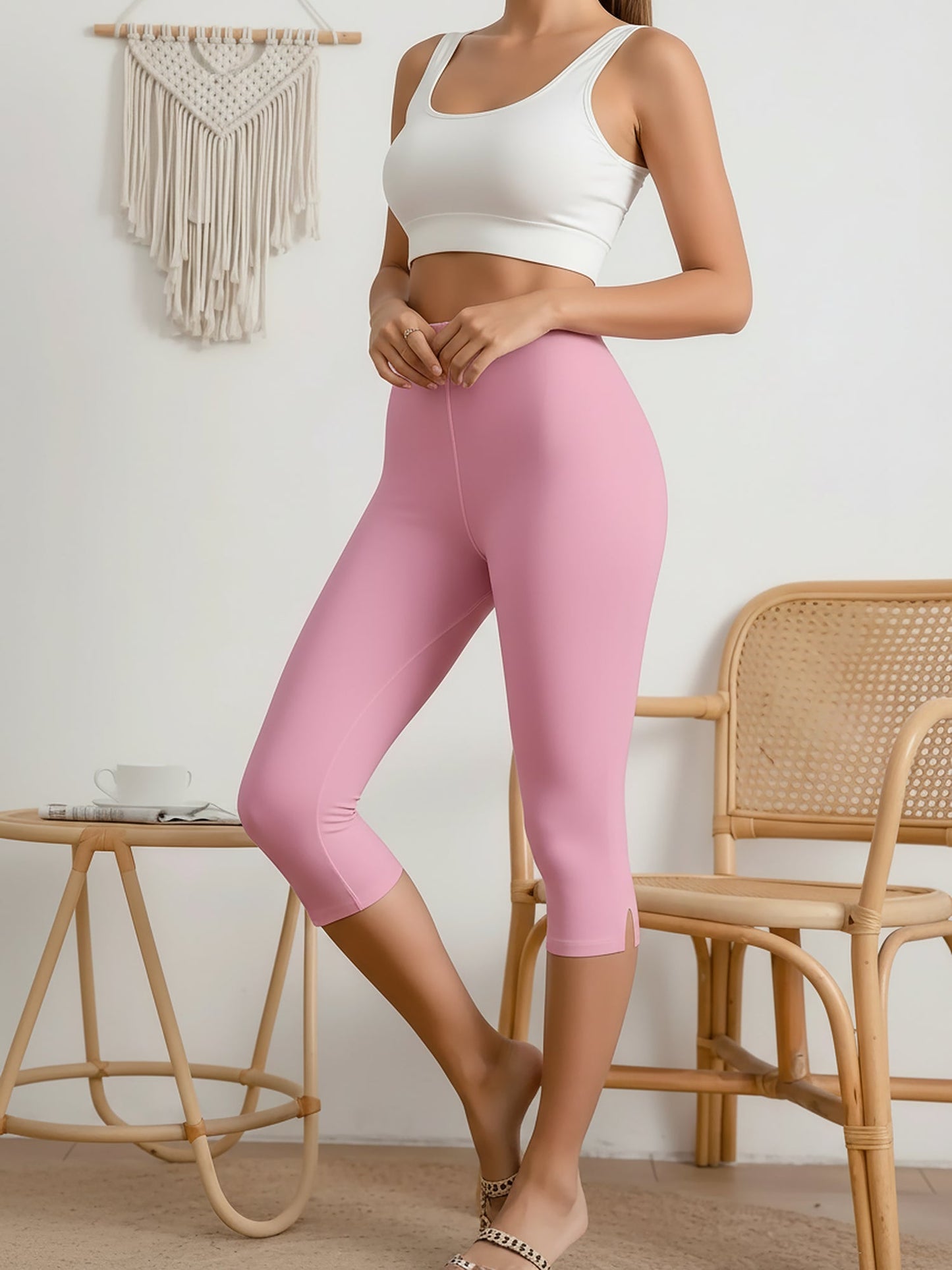 Elastic Waist Solid Color Casual Capri Pants