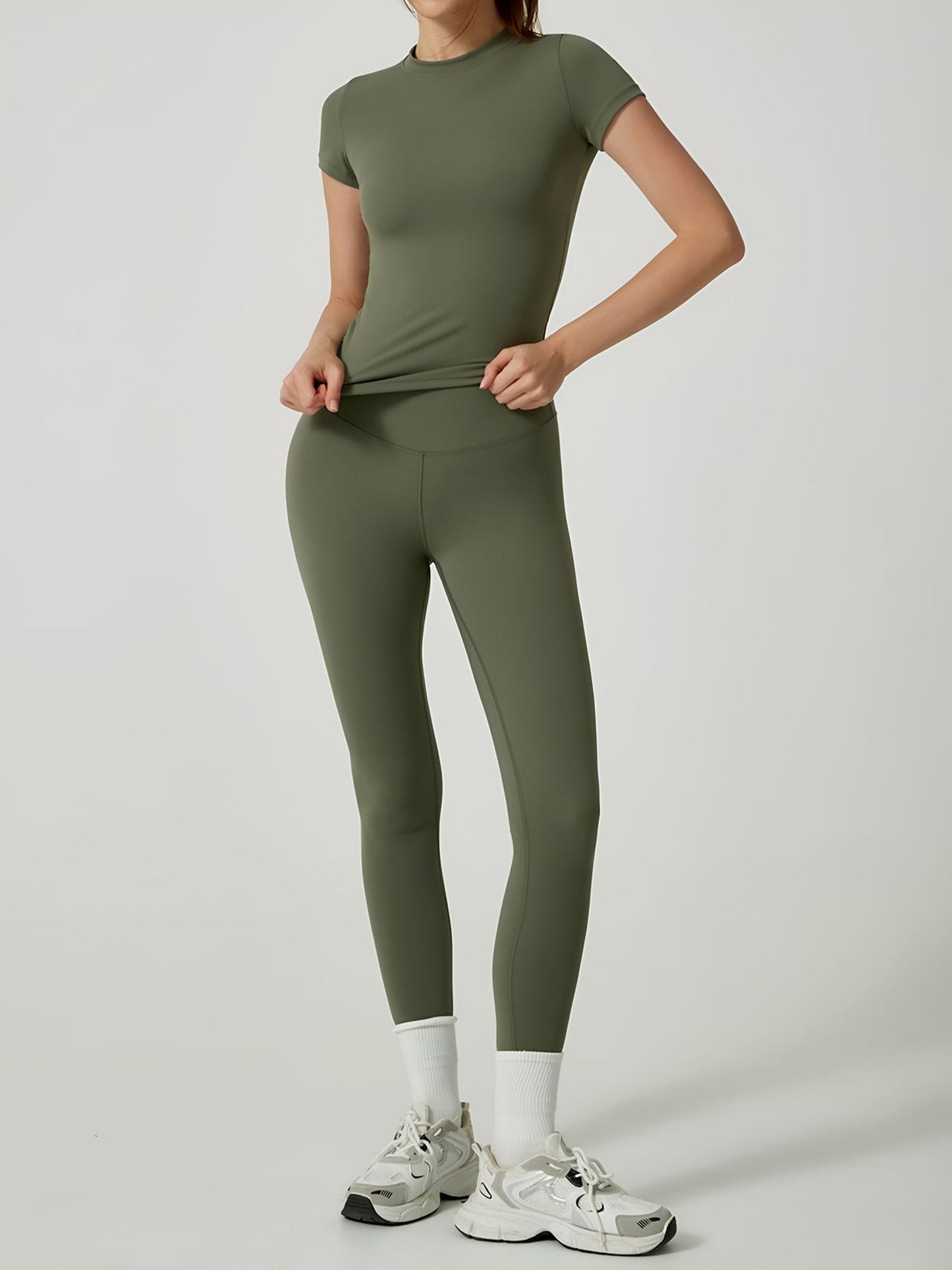 2 Pieces Short Sleeve Fitness and Yoga Workout Sports Matching Set