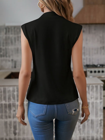 Solid Color Sleeveless Crew Neck Casual Top
