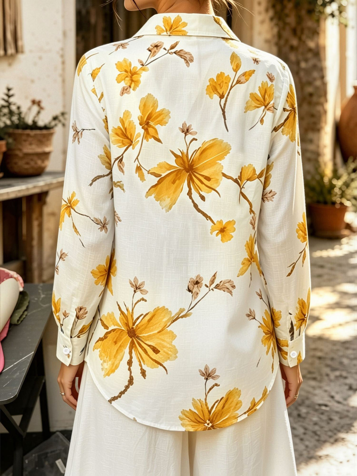Floral Collared Button Down Long Sleeves Shirt