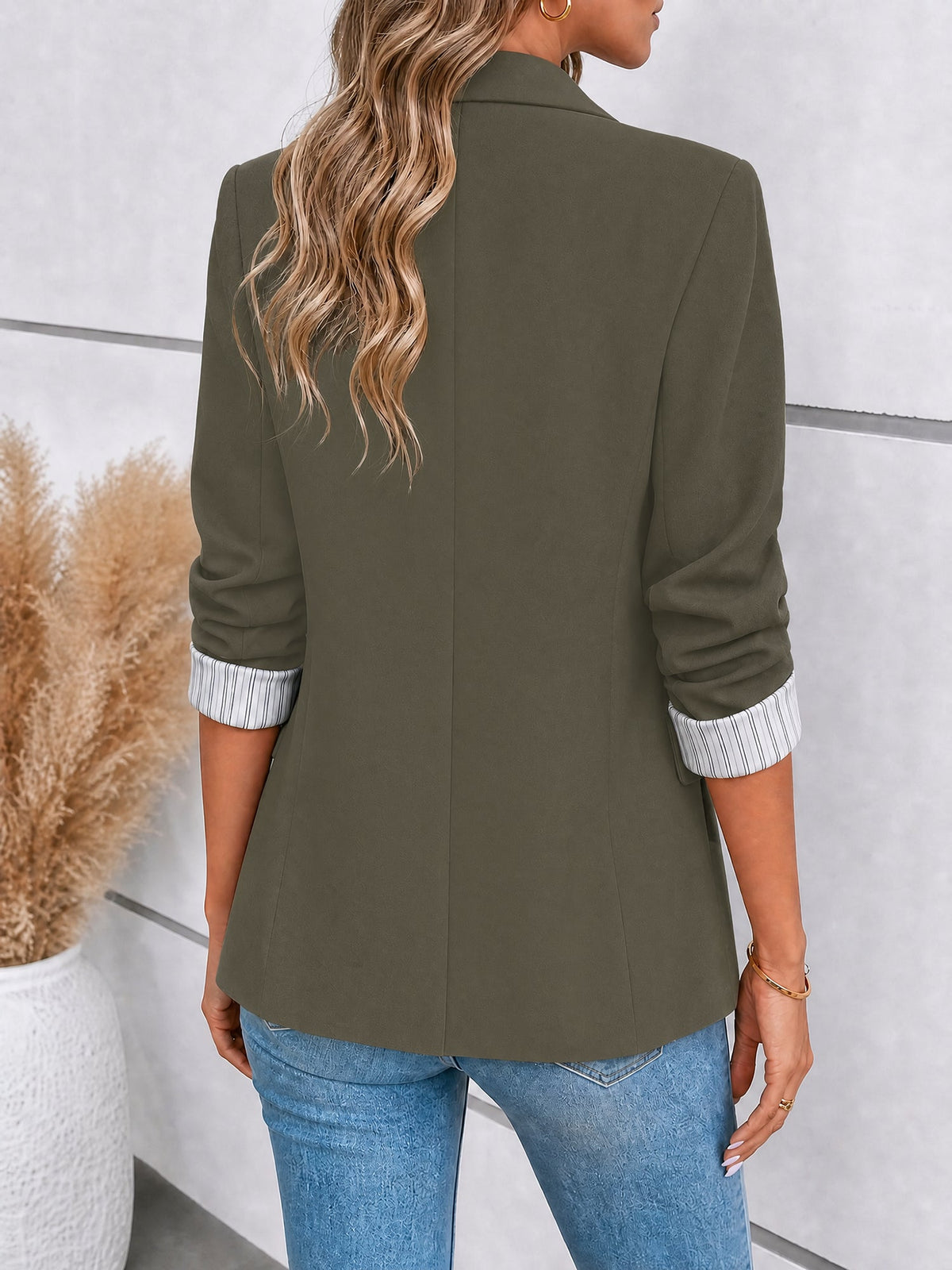 Notched Lapel Rolled Sleeves One Buttoned Blazer