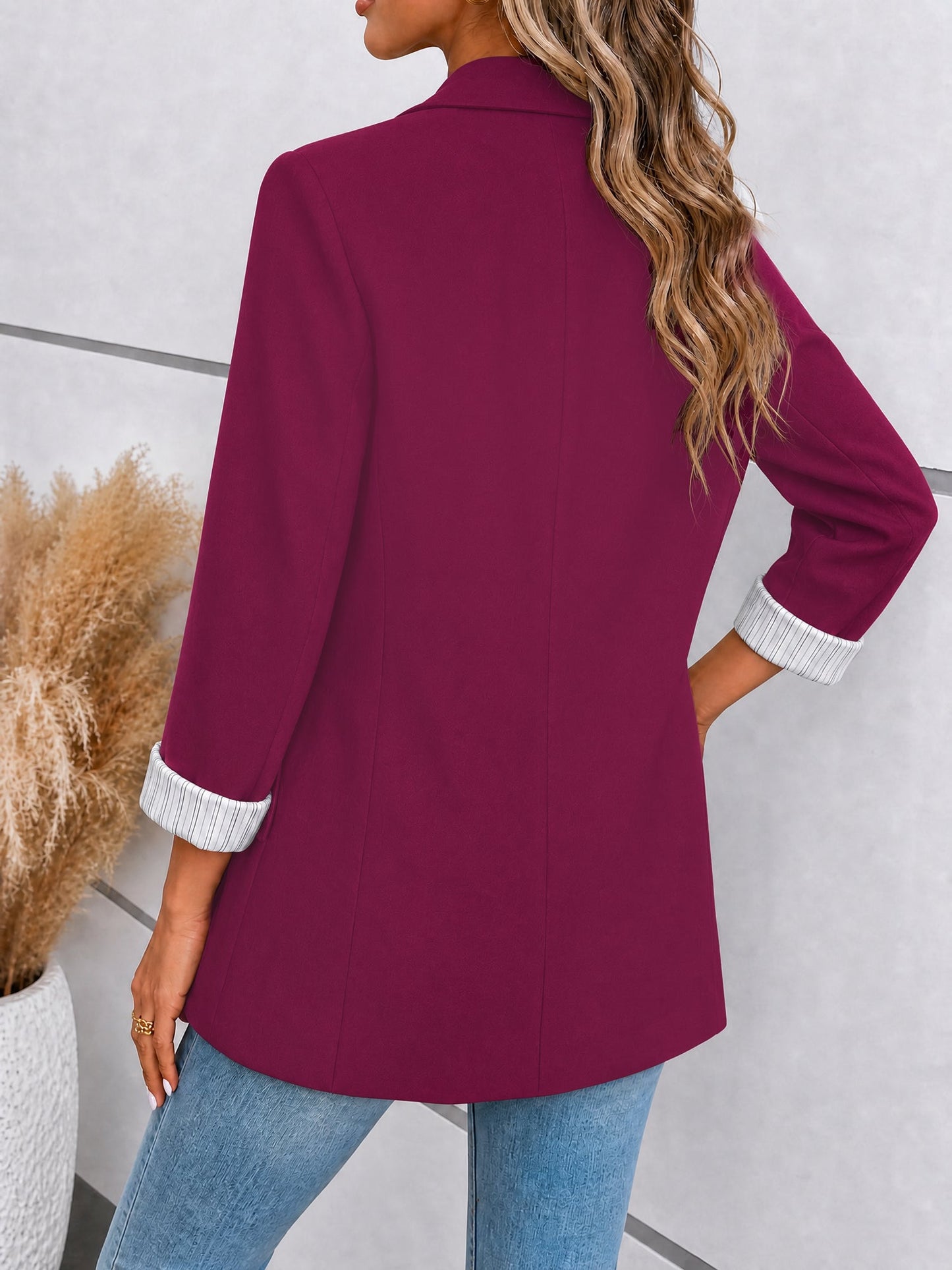 Notched Lapel Rolled Sleeves One Buttoned Blazer