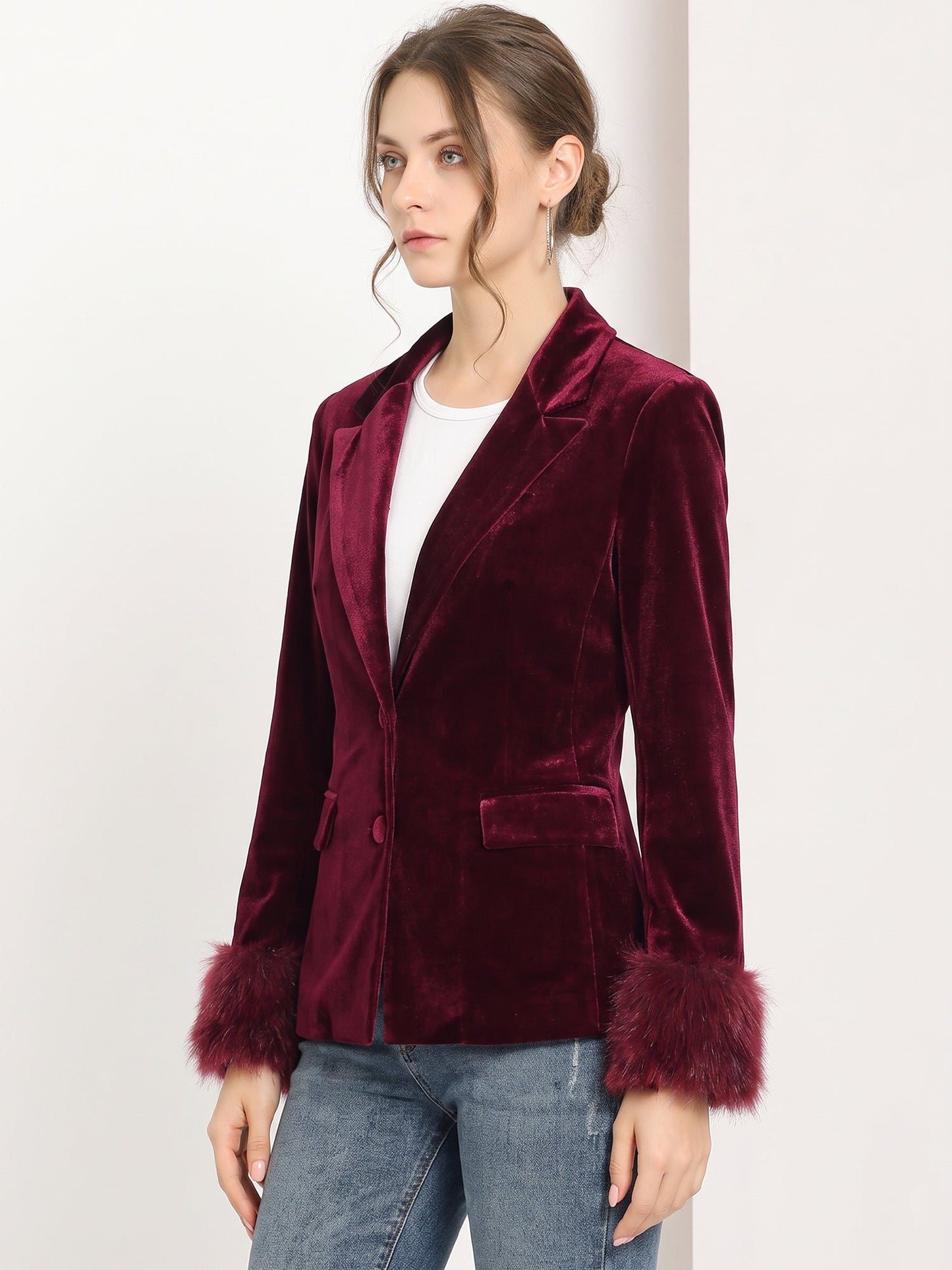 Velvet Notched Lapel Long Sleeves Faux Fur Cuff Blazer